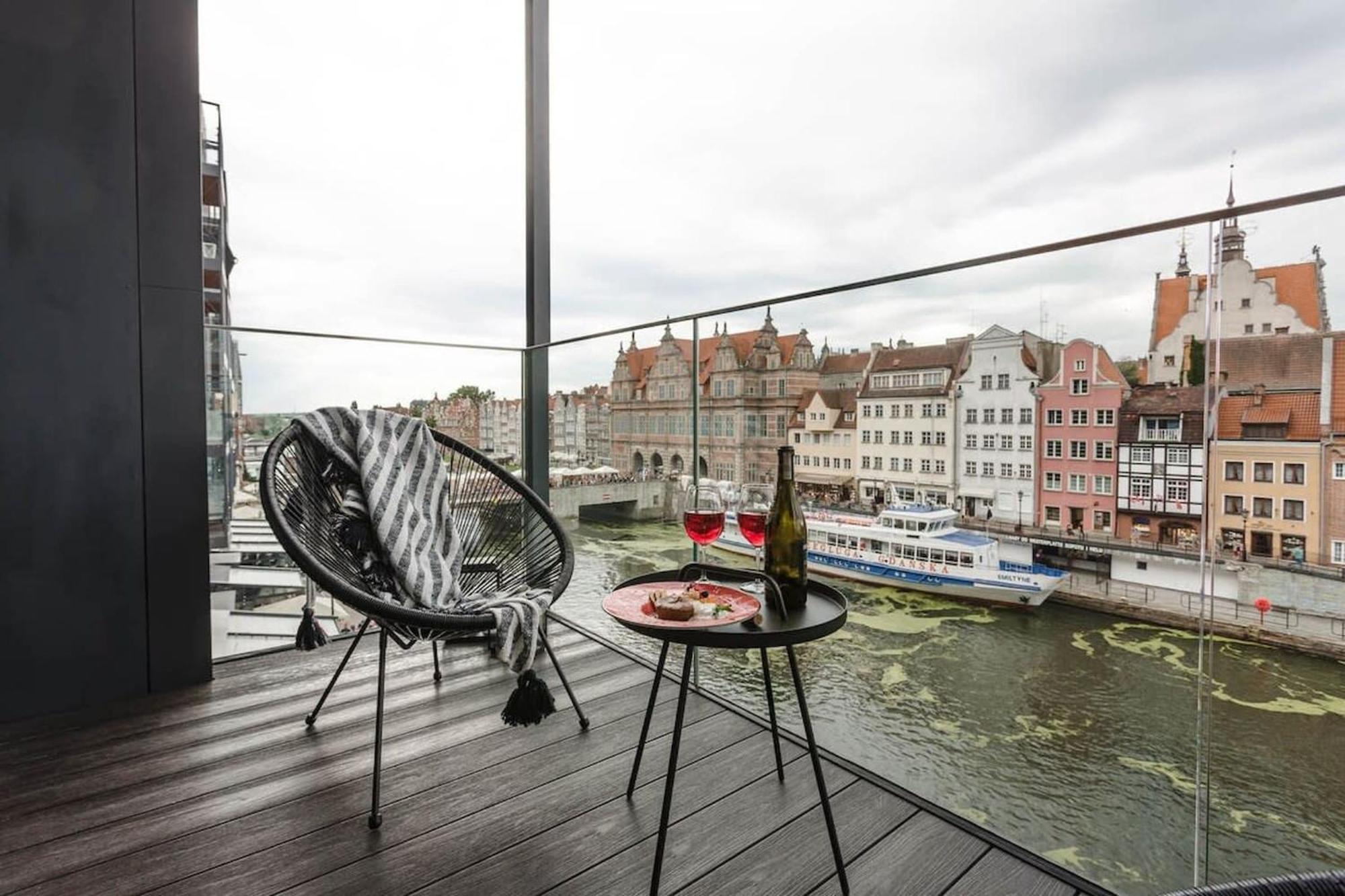 Rent like home - Apartamenty DEO PLAZA Gdańsk Eksteriør bilde